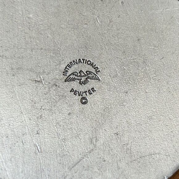 International Pewter Silver Cyclist Pendant Necklace - Picture 3 of 5